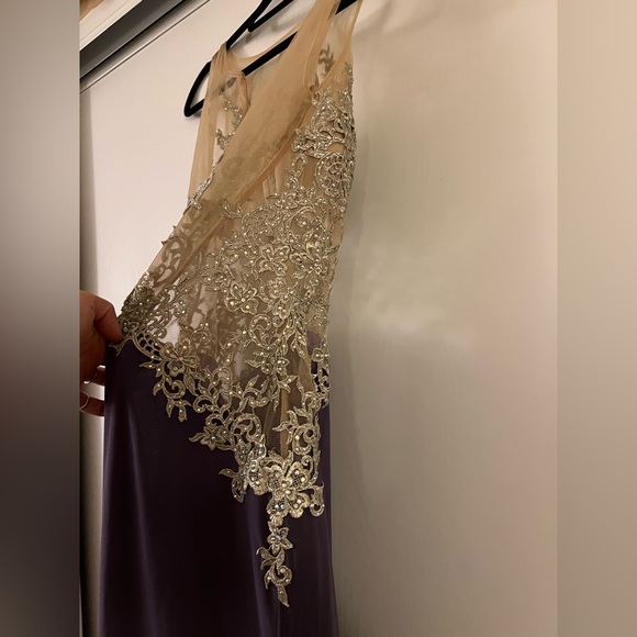 Custom made Formal/ Prom Dress, with train and built in support. Rhinestones. - Picture 5 of 8